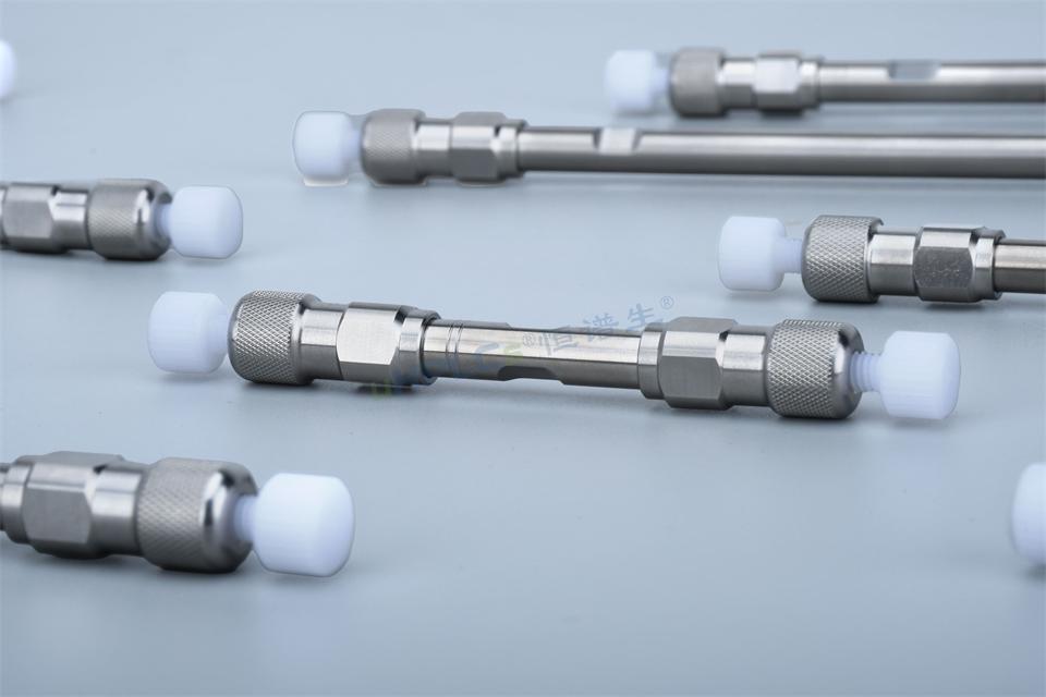 耐 100% 純水 + pH 0.5 極限耐受!恒譜生ODS 液相色譜柱破解復雜樣品分離難題！