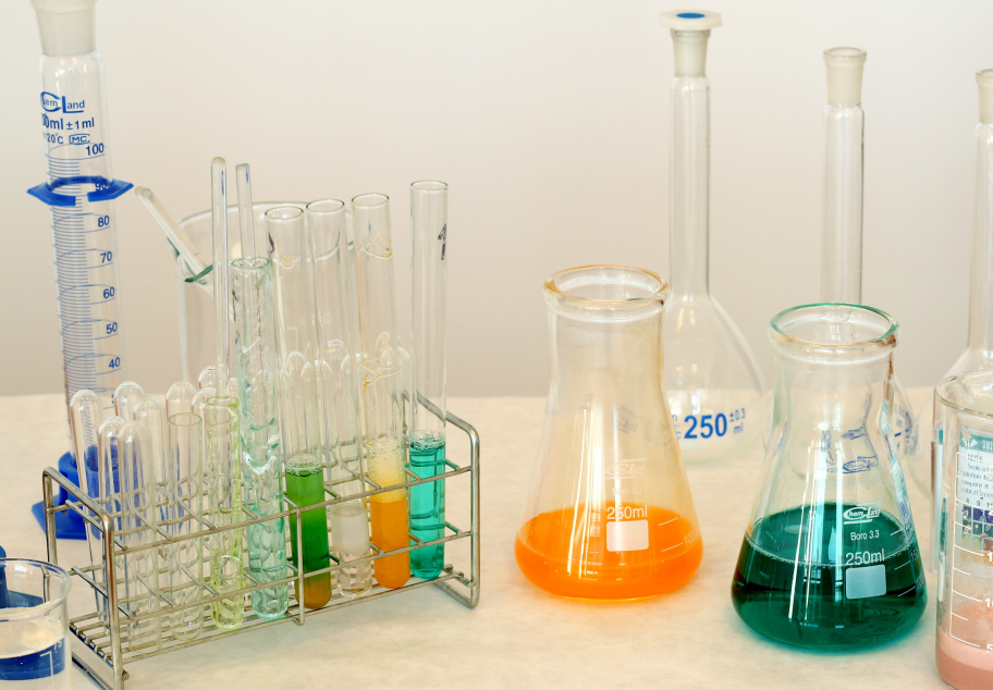 恒譜生未知成分分析服務(wù)——解鎖復(fù)雜化學(xué)品的秘密！